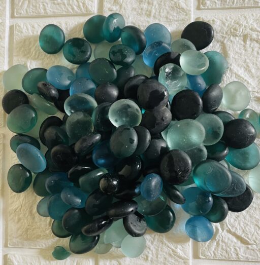 Blue Onyx Pebbles (950 grams)